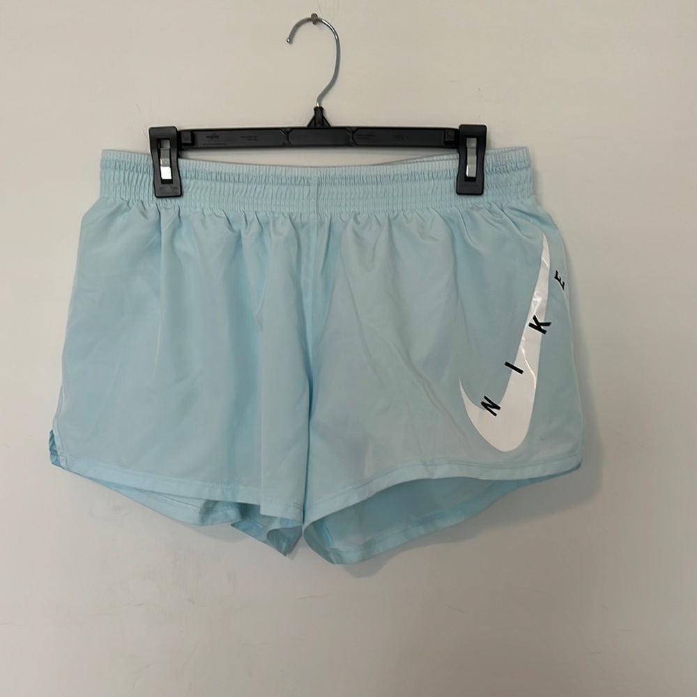 Nike athletic shorts size Large